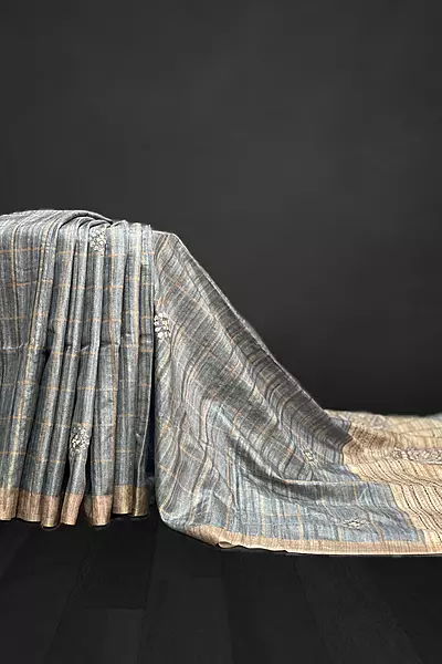 Saanvi - The Dupion Tussar Saree with Thread Pallu 18106