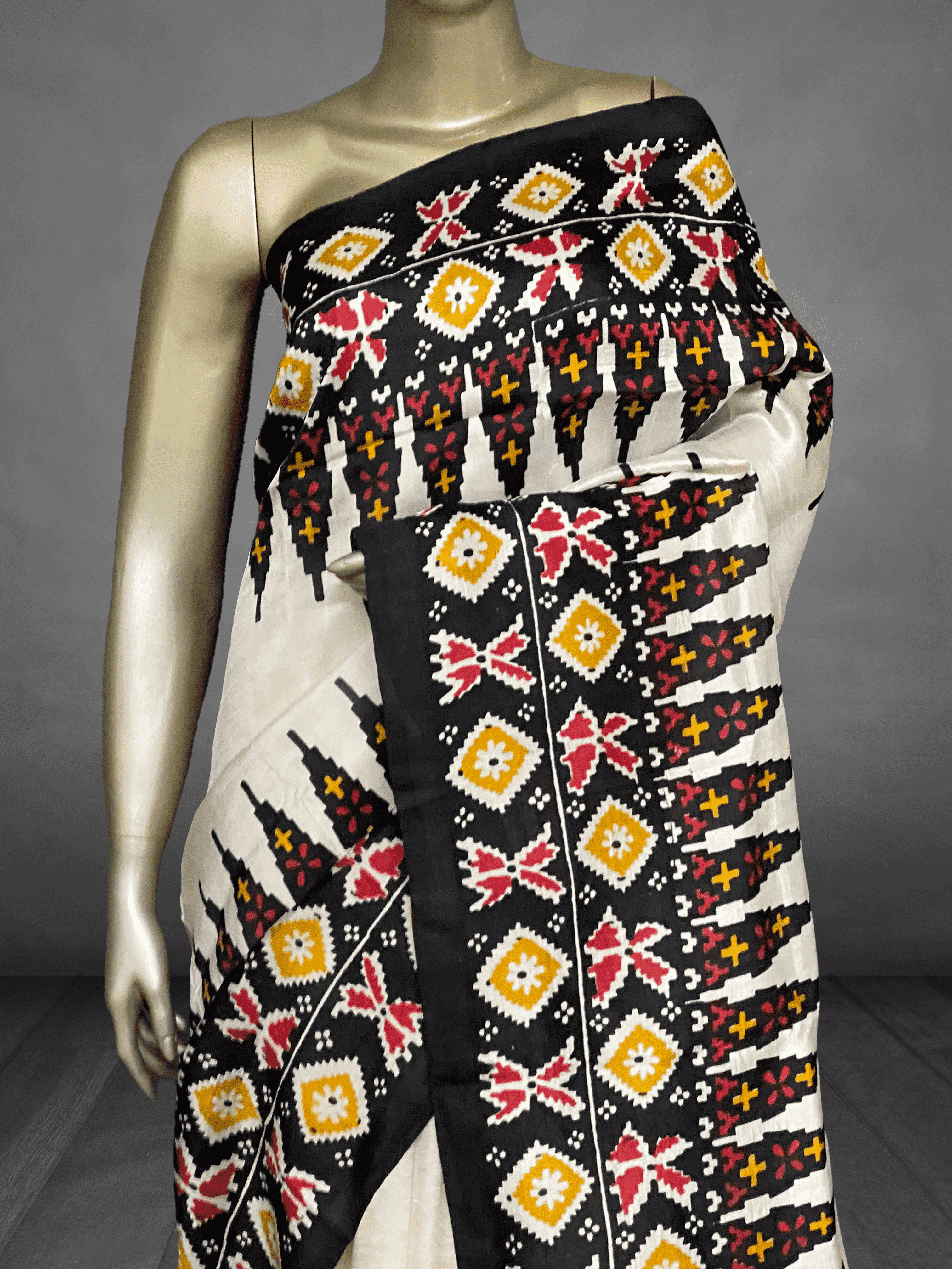 Amrita – Digital Printed Tussar Sarees 15250