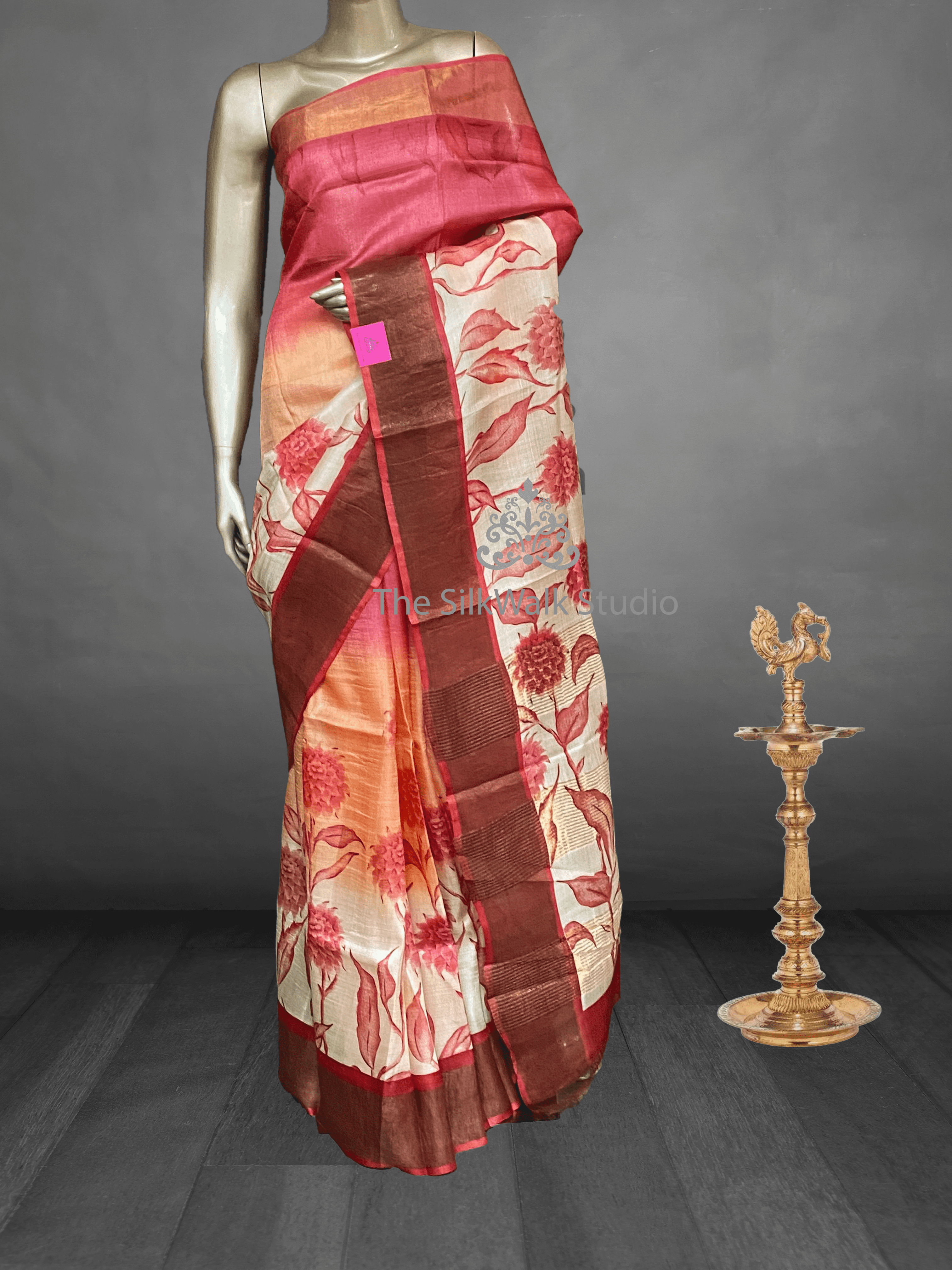 Anushka – Pure Tussar Ombre Shaded Saree (Dahlia Flower &amp; Leaves Design) 15216