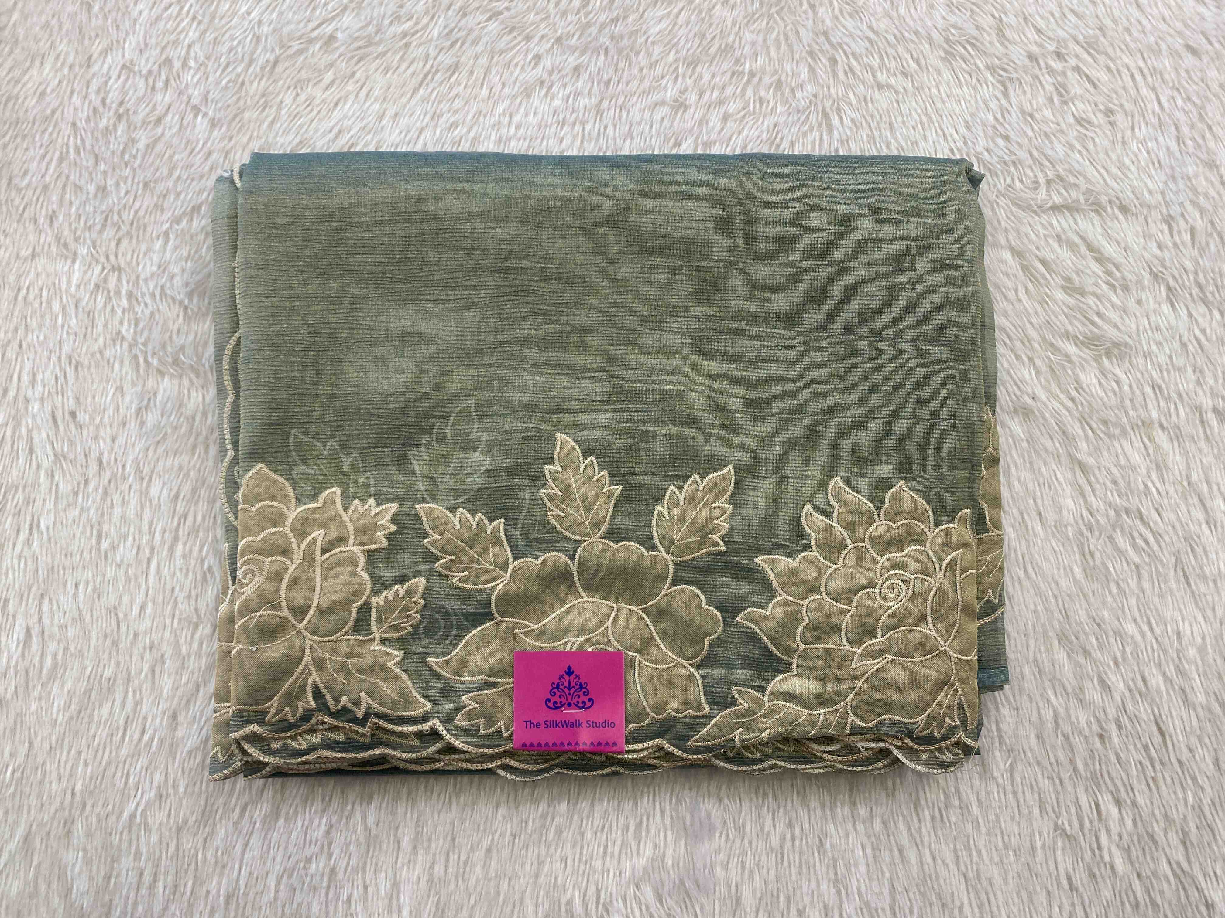 Rachel - The Crush Tissue Saree in Applique Border SWS8