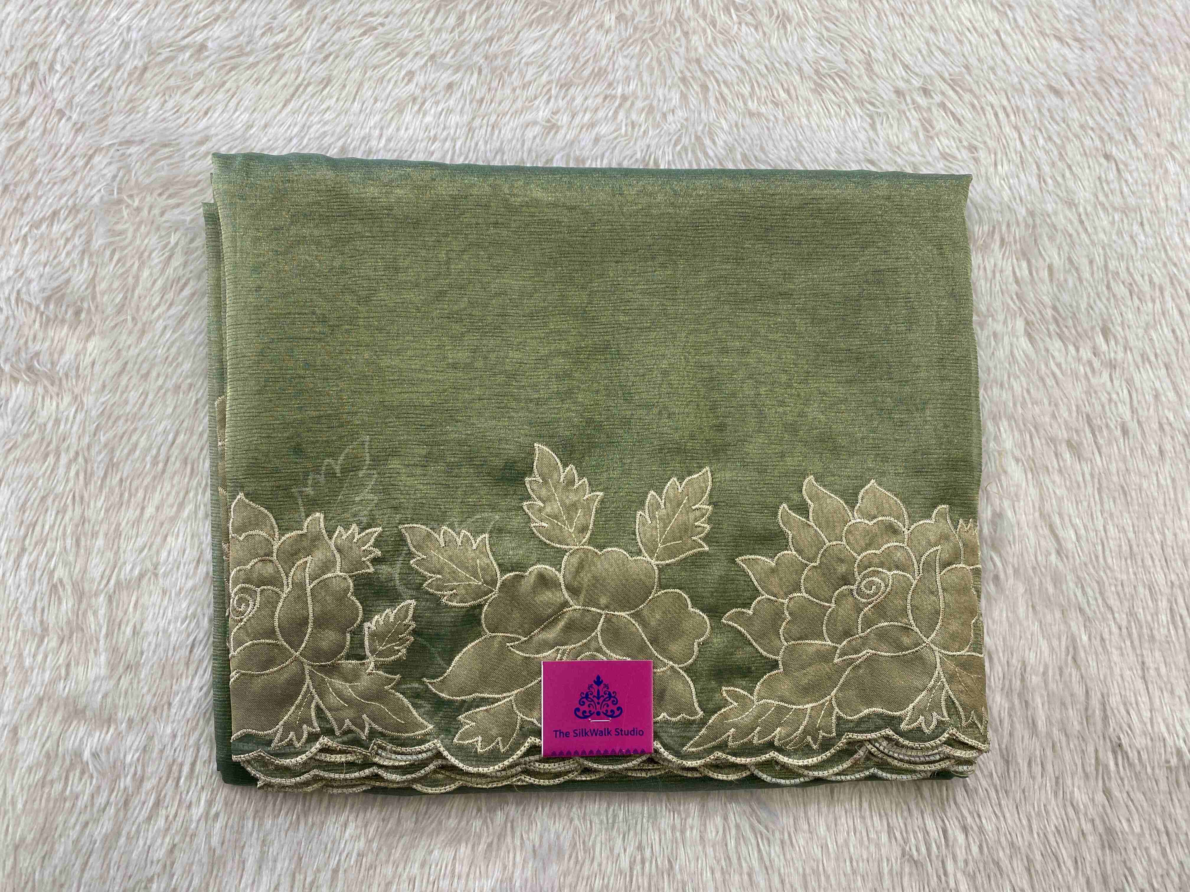 Rachel - The Crush Tissue Saree in Applique Border SWS8