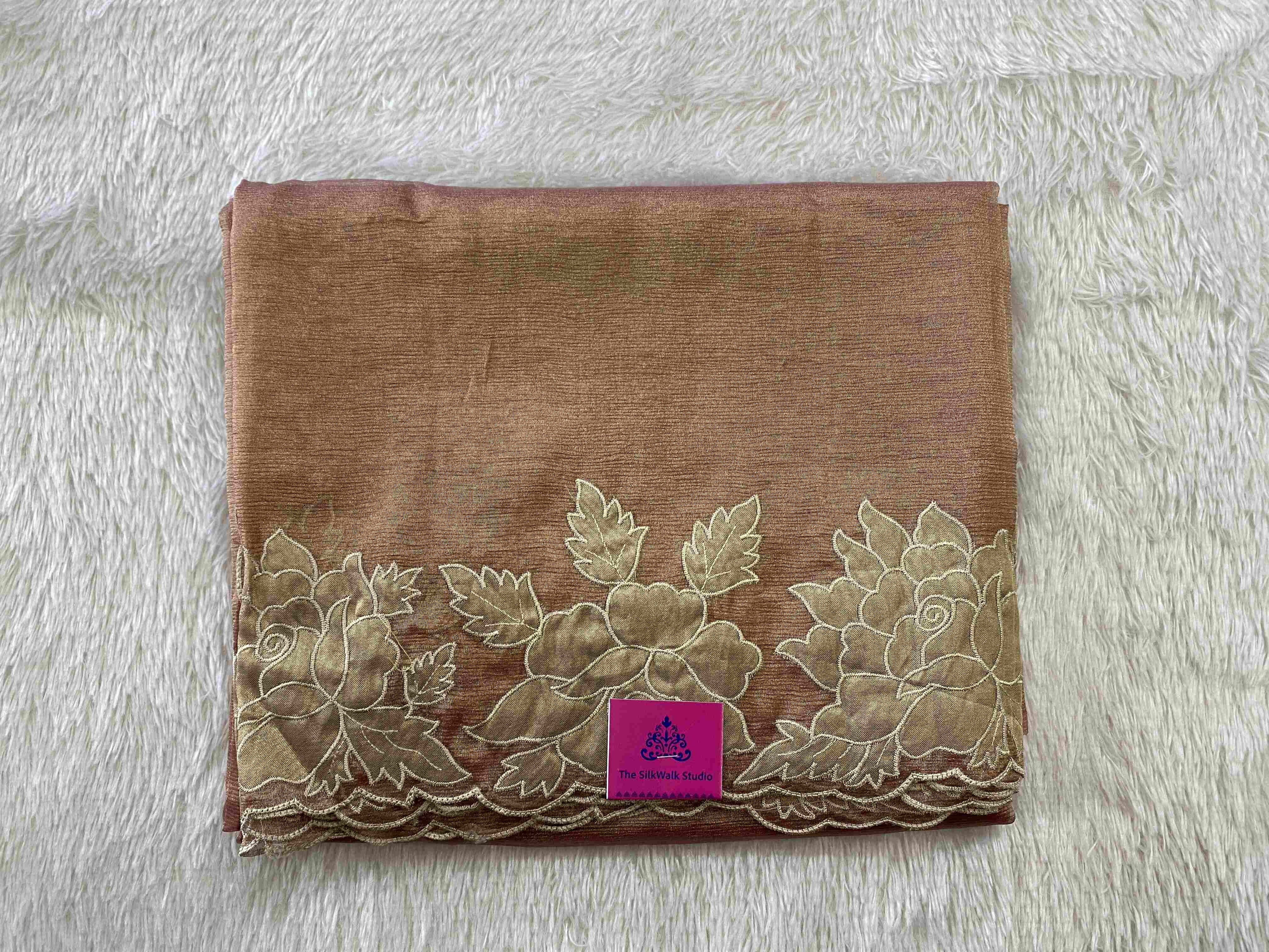 Rachel - The Crush Tissue Saree in Applique Border SWS8