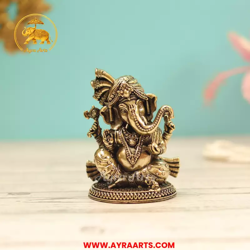 Premium Brass Ganesha Ganapati Vinayaka Gajanan Vighnaharta Pillaiyar Murti Pooja Idol - 3 Inch Height