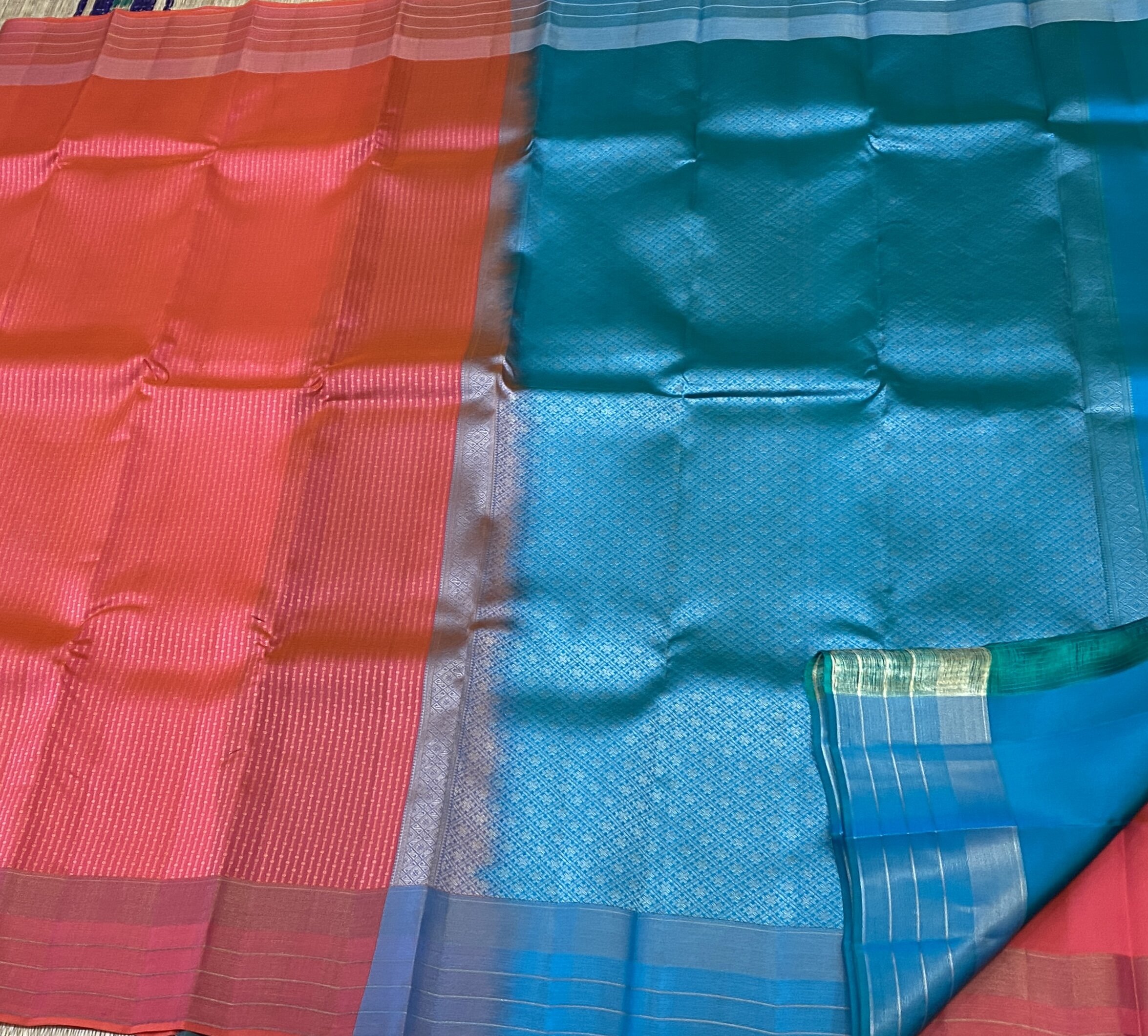 Abhirami - The Silk Walk Delights SWS12