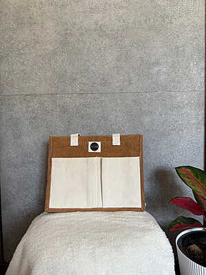 Multi pocket tote bag