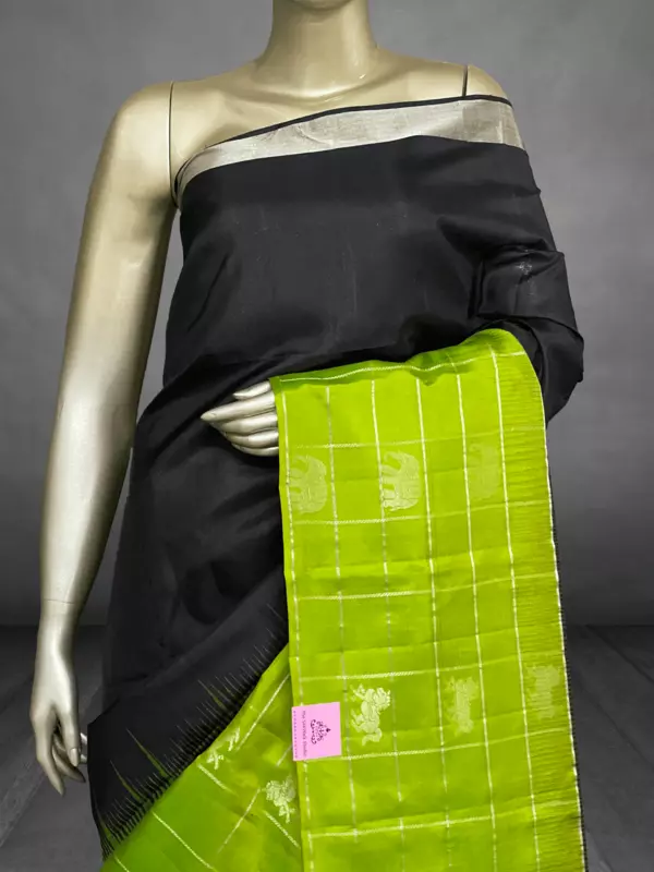 Shobhana - Boutique of SilkWalk Exclusives 8025