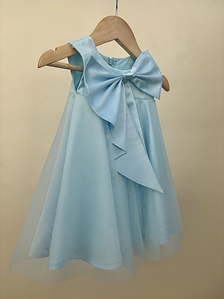 Frosty Bow Charm Gown