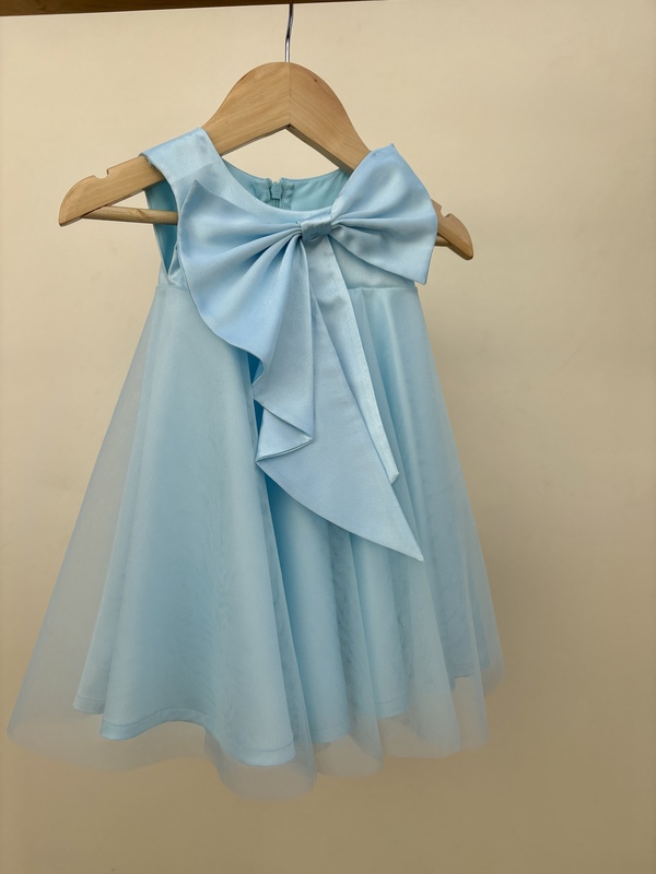 Frosty Bow Charm Gown