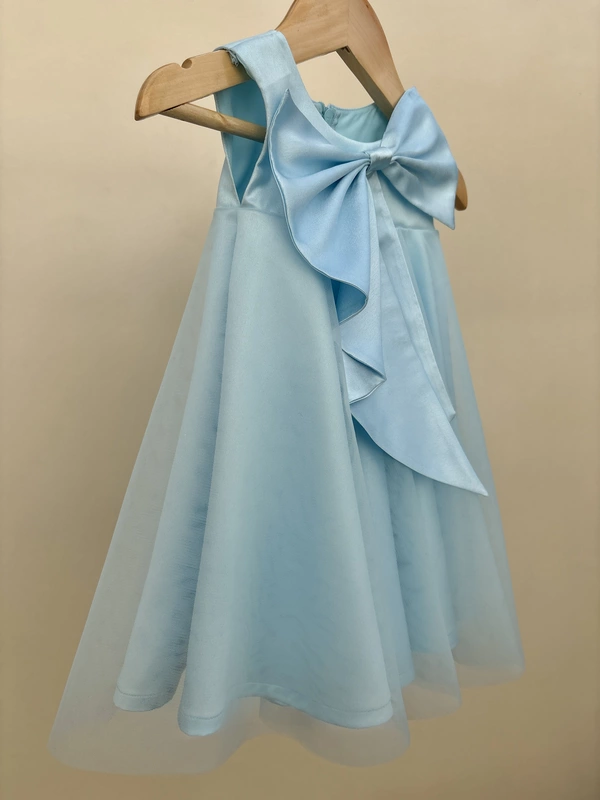 Frosty Bow Charm Gown