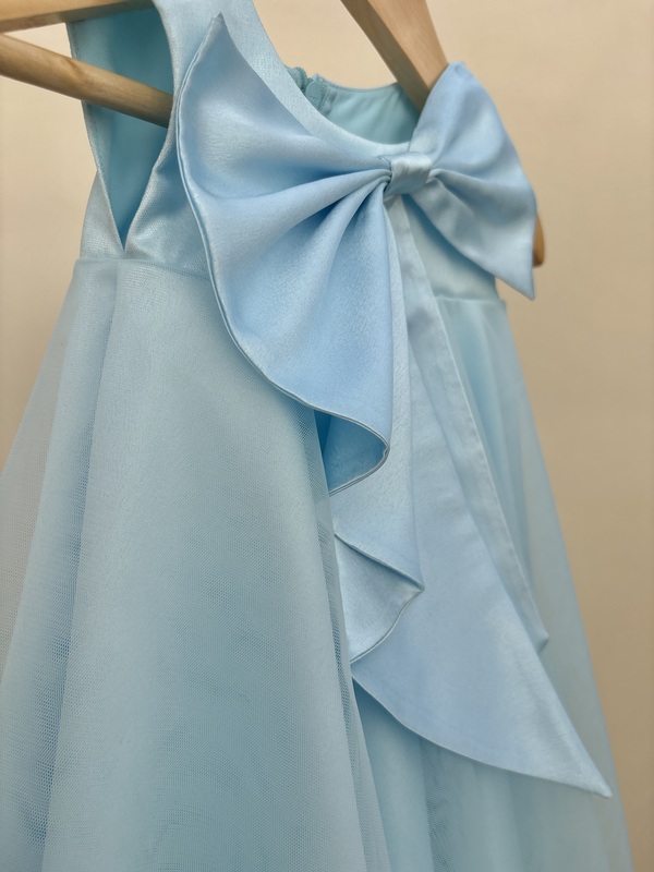 Frosty Bow Charm Gown