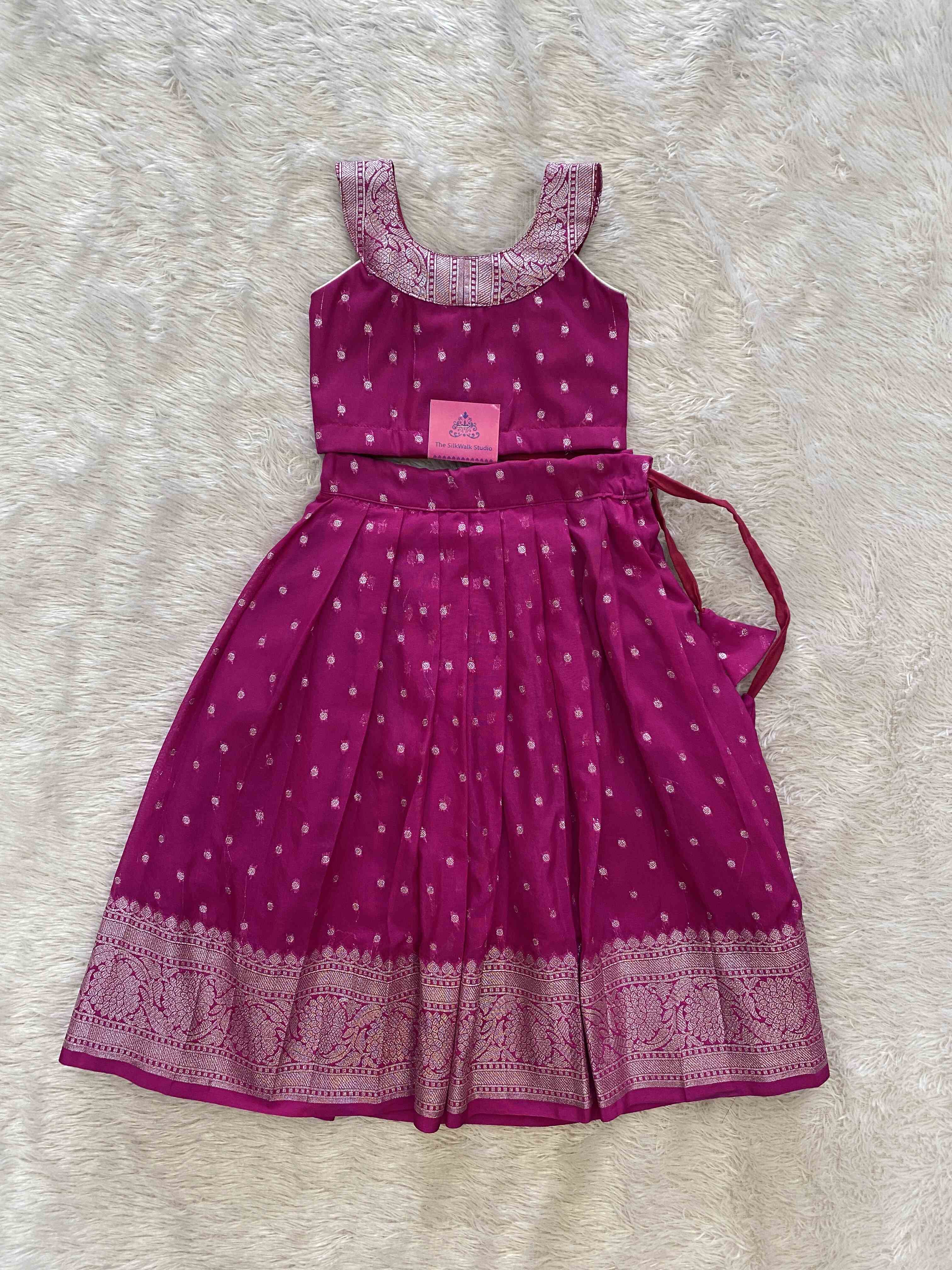 Saakshi - Customised Banarasi Skirt and CropTop (pink) That10