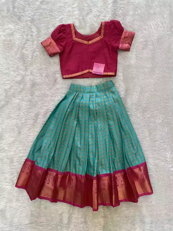 Panchali - The Traditional Lehenga Set (Mint Green) That3