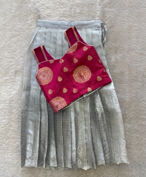 Anju - The Traditional Lehenga in Tissue Skirt (Beige) That5