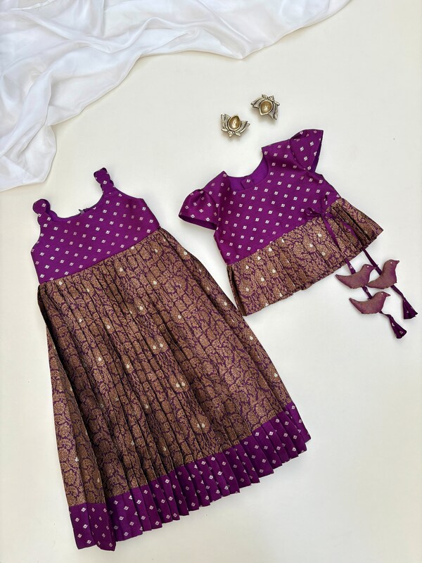 Royal Berry Brocade Silk Set