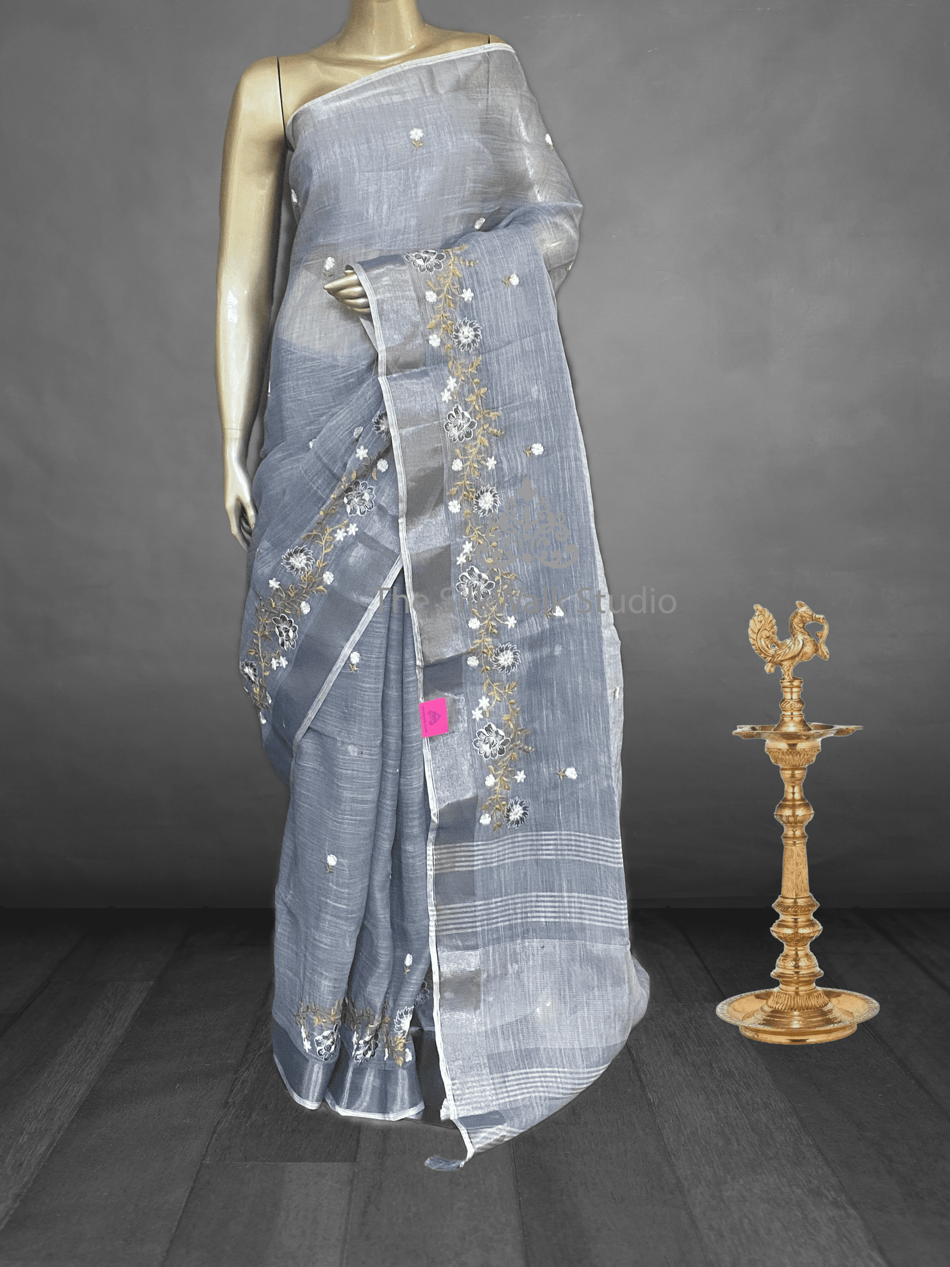 Tamanna – Casual Sarees With Floral Thread Embroidered SWS18