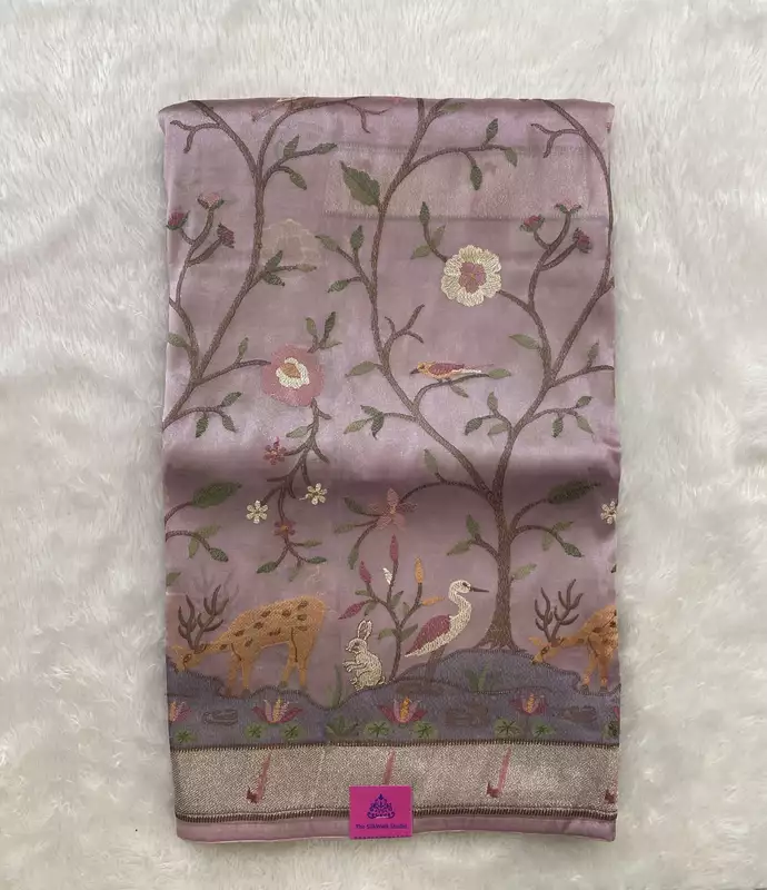 Daisy - Super Net Organza Saree in Thread Embroidery SWS15