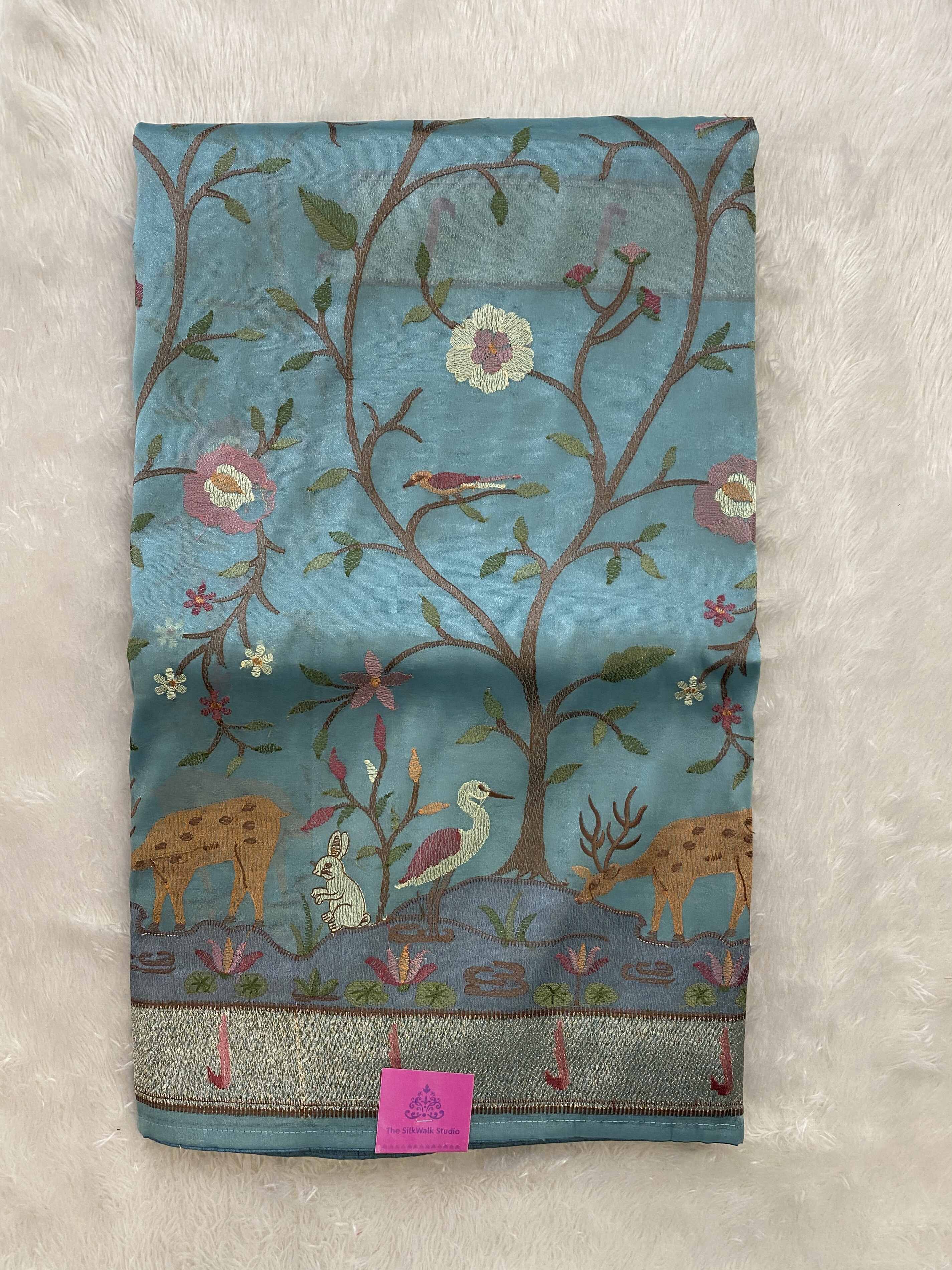 Daisy - Super Net Organza Saree in Thread Embroidery SWS15