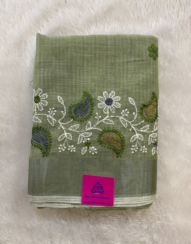 Tamanna – Casual Sarees With Floral Thread Embroidered SWS17