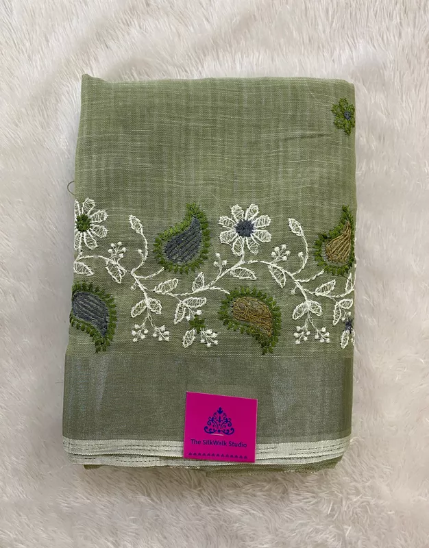 Tamanna – Casual Sarees With Floral Thread Embroidered SWS17