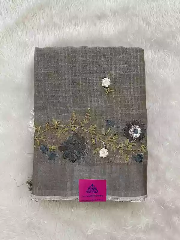 Tamanna – Casual Sarees With Floral Thread Embroidered SWS18
