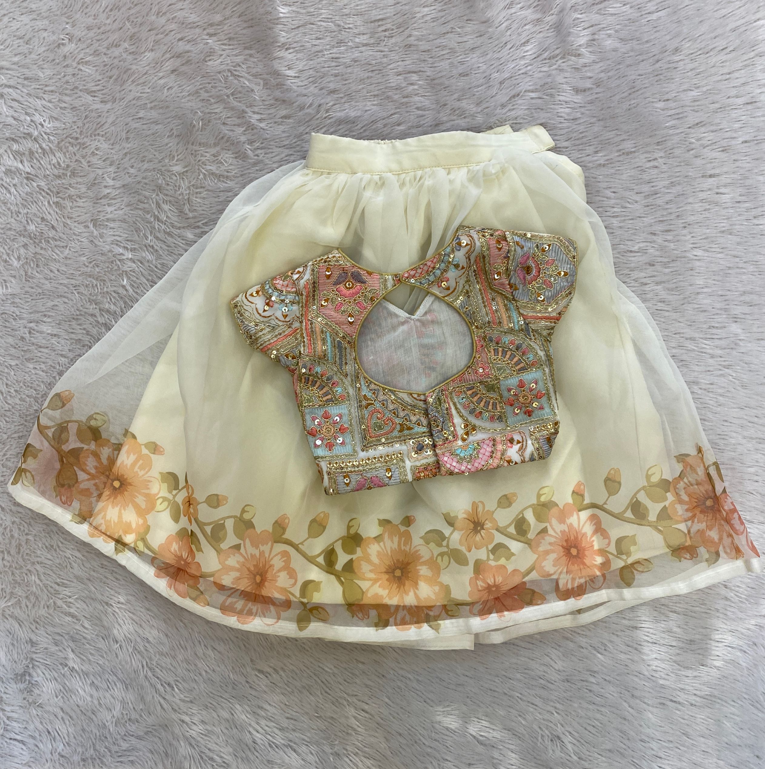 Whitey - The Embroidery Top with Organza Skirt That8