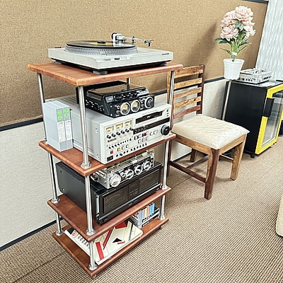 VAC - 4 Shelf Single Width - 23" x 15" AV Rack - AVR-4S-1C