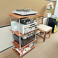 VAC - 4 Shelf Single Width - 23" x 15" AV Rack - AVR-4S-1C VAC - 4 Shelf Single Width - 23" x 15" AV Rack - AVR-4S-1C