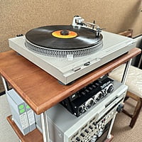 VAC - 4 Shelf Single Width - 23" x 15" AV Rack - AVR-4S-1C VAC - 4 Shelf Single Width - 23" x 15" AV Rack - AVR-4S-1C