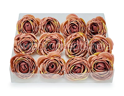 Caramel with hints of Lemon Peony