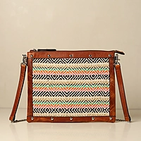 CROSS BODY TOSTADO