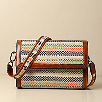 CROSS BODY FLAP TOSTADO