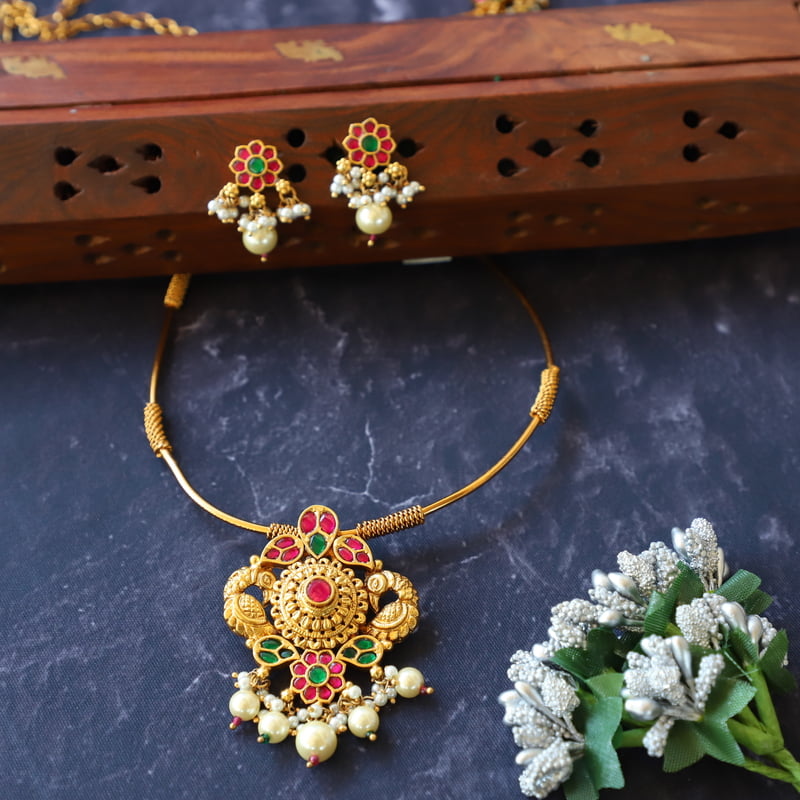 Antique Chocker type Neckpiece