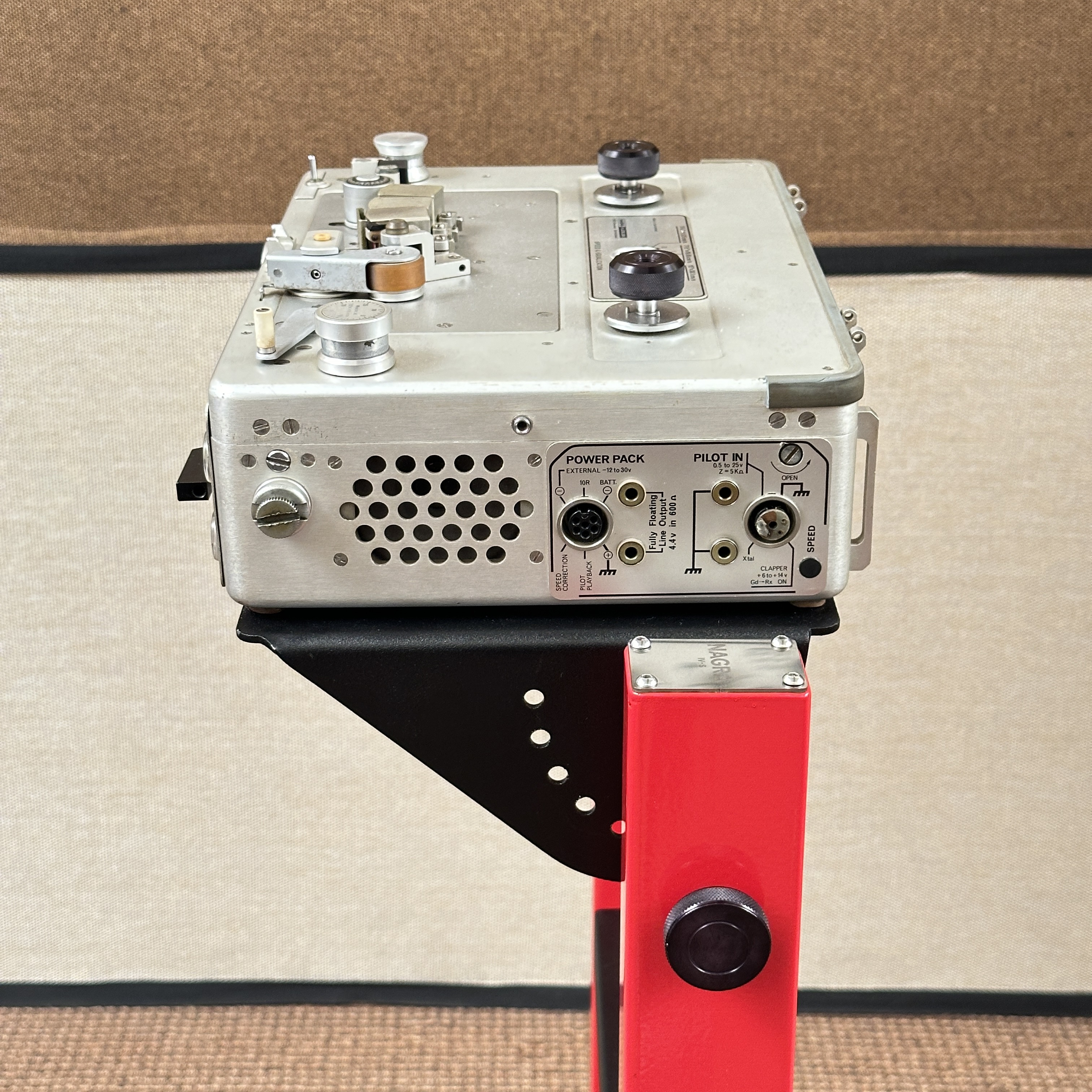 ASW - Nagra 4.2 Portable Tape Recorder - Trolley - N4.2T ASW - Nagra 4.2 Portable Tape Recorder - Trolley - N4.2T