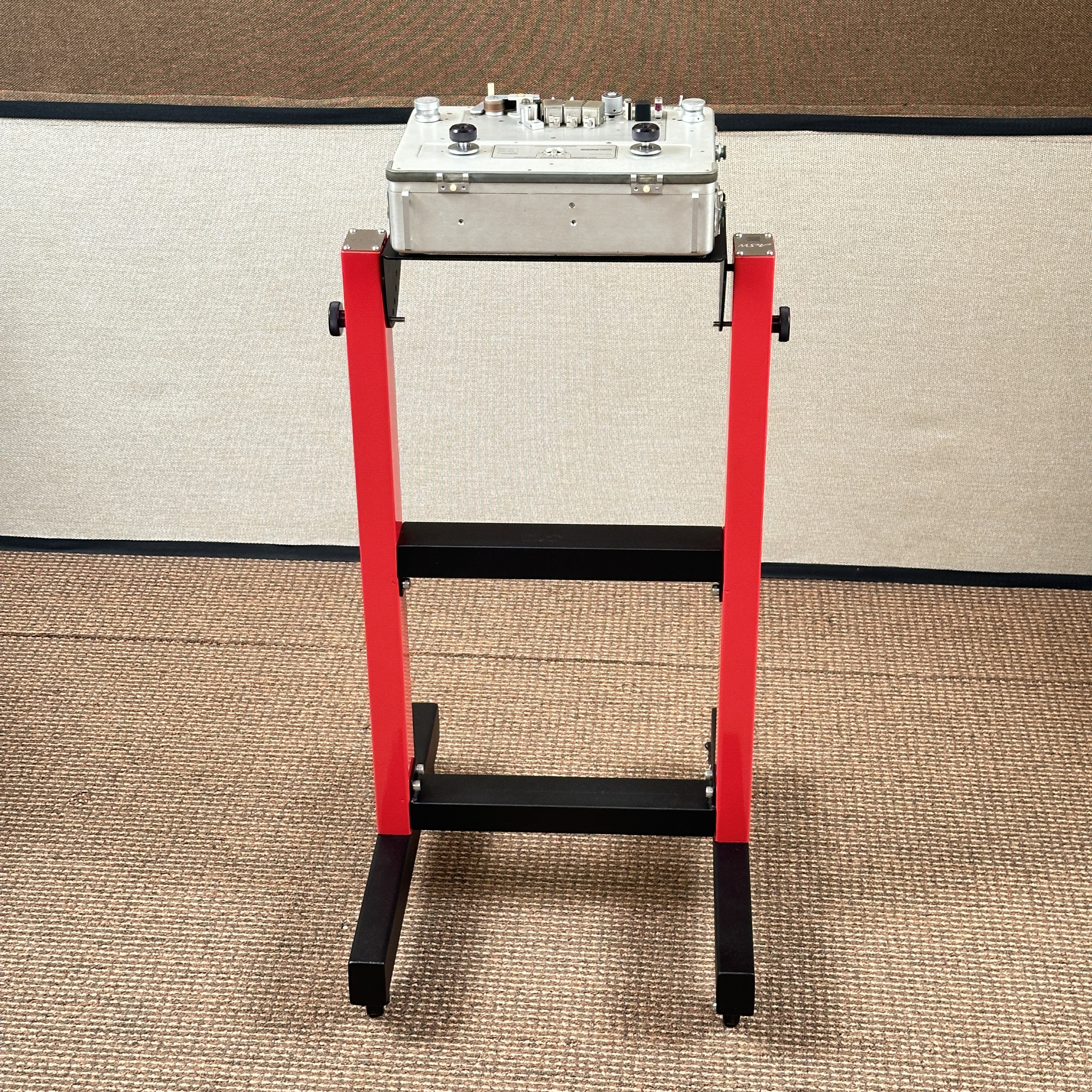 ASW - Nagra 4.2, IV-S Portable Tape Recorder - Trolley - N4X ASW - Nagra 4.2, IV-S Portable Tape Recorder - Trolley - N4X