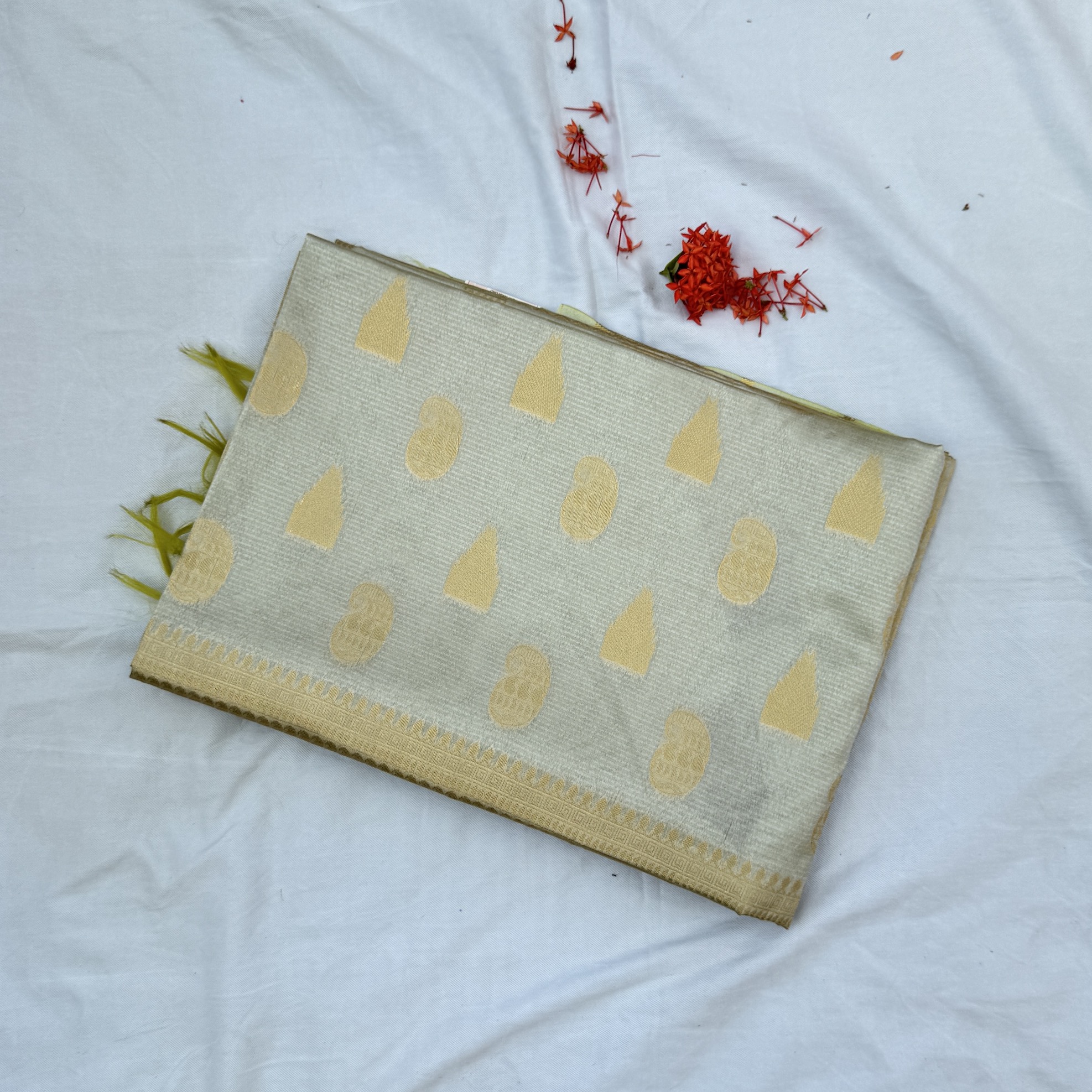 Vintage Gold Tussar Saree