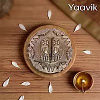 Perumal Paadam (Divine Feet) – Sacred Presence | Fine Brass | 1.5”