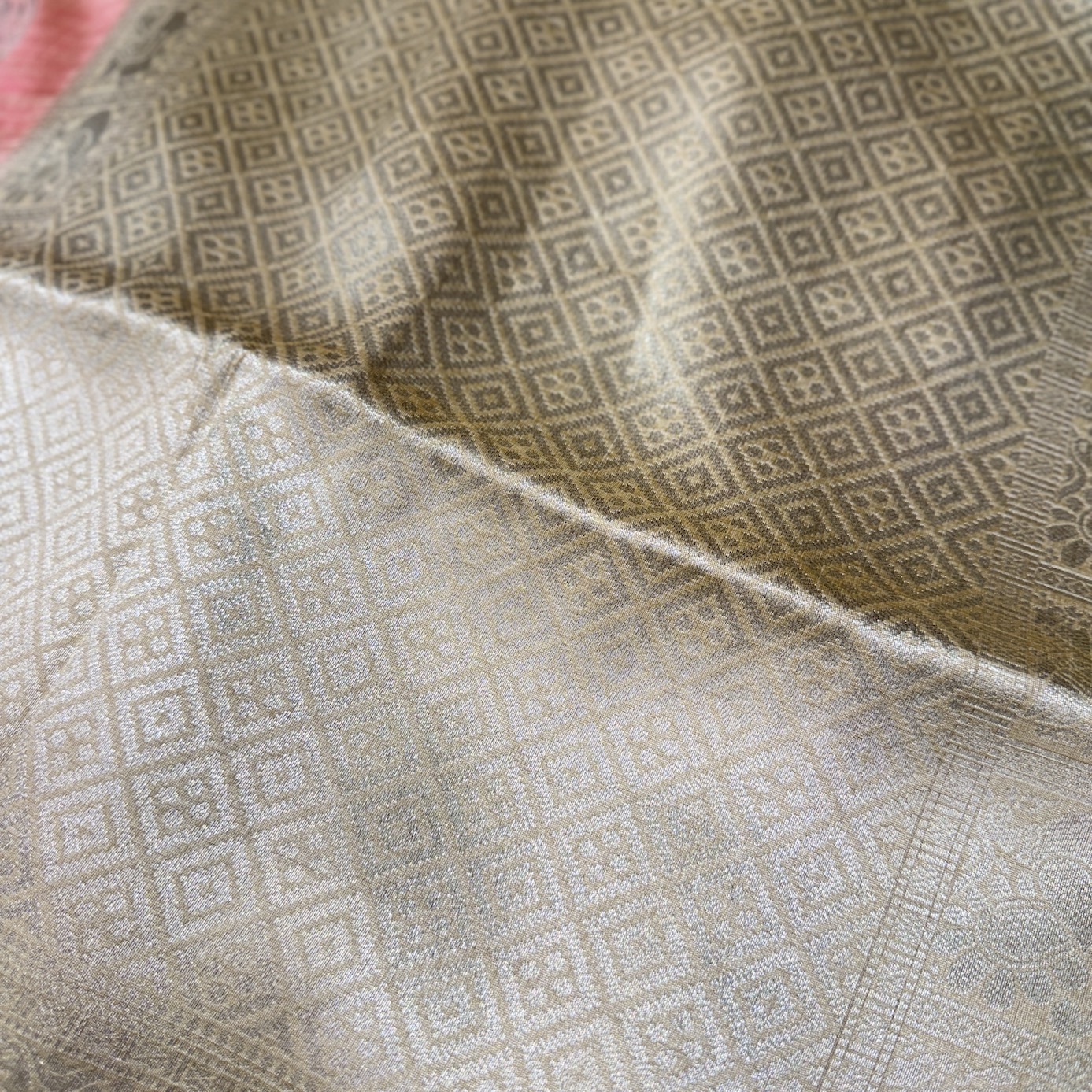 Berry Pink Chaapa Tussar