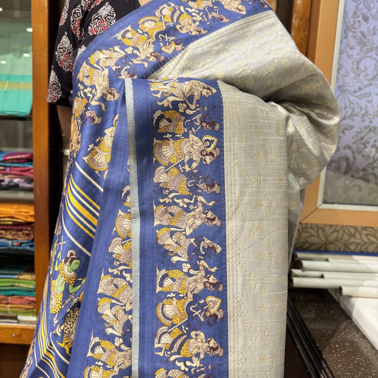 Silver Gray Chaapa Tussar