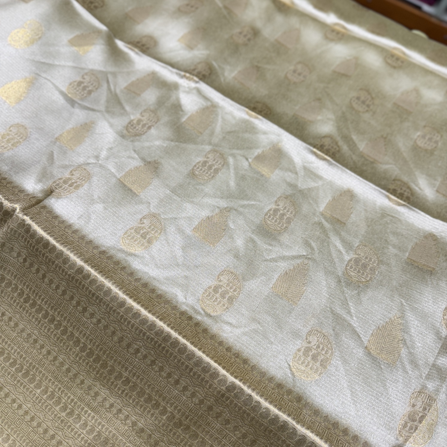 Vintage Gold Tussar Saree