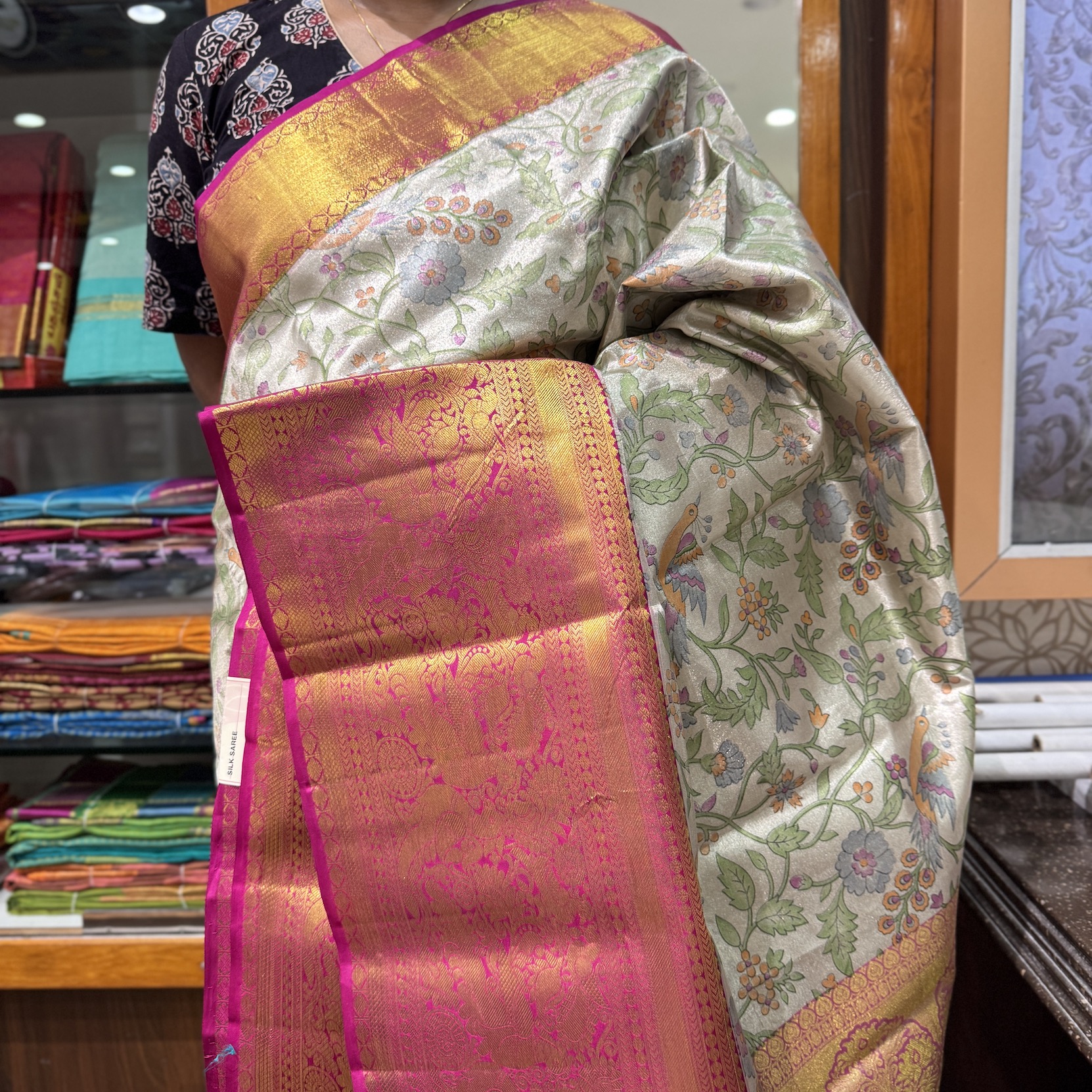 Peacock Motif Kanjivaram Tissue Saree