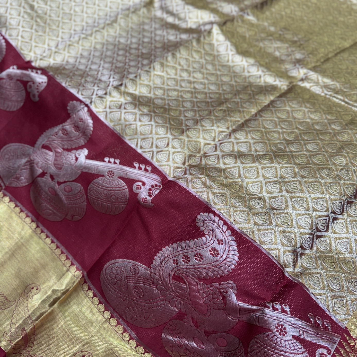 Latcha Thilagam Kanjivaram Tissue