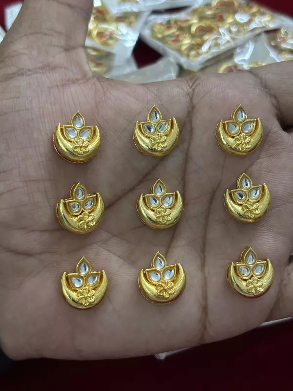 Chandra Petal