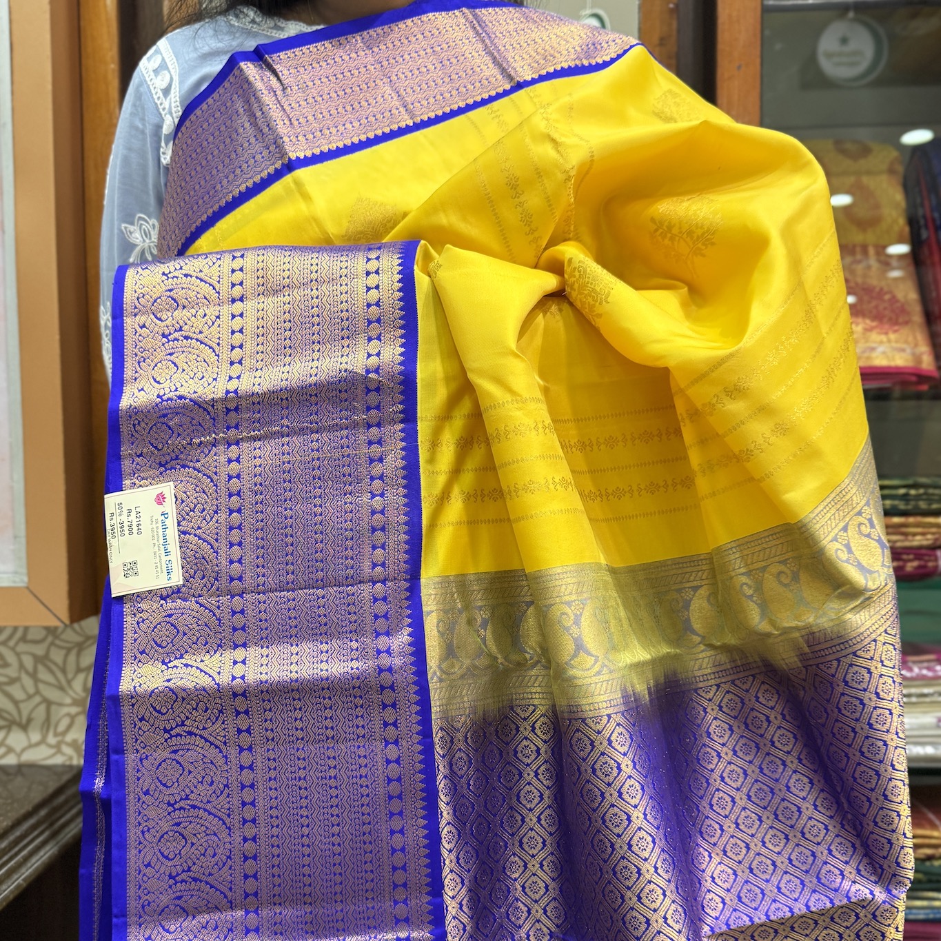 Lemon Yellow Kanchipuram Silk Saree