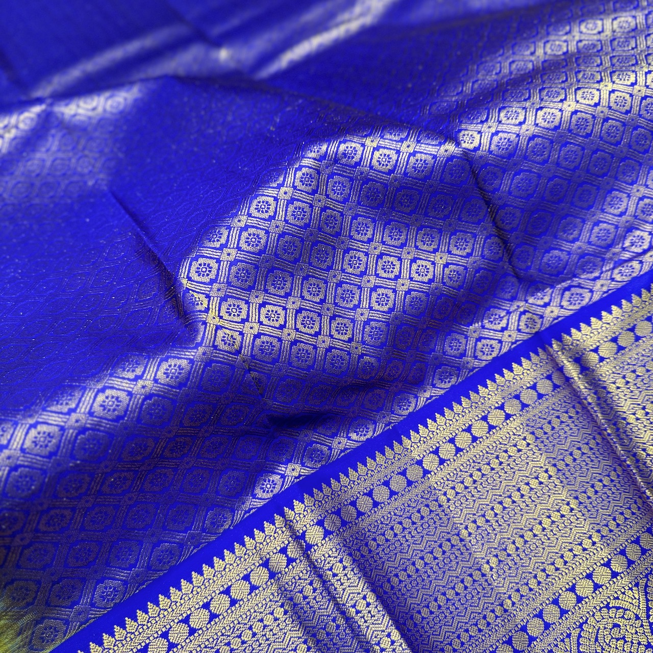 Lemon Yellow Kanchipuram Silk Saree