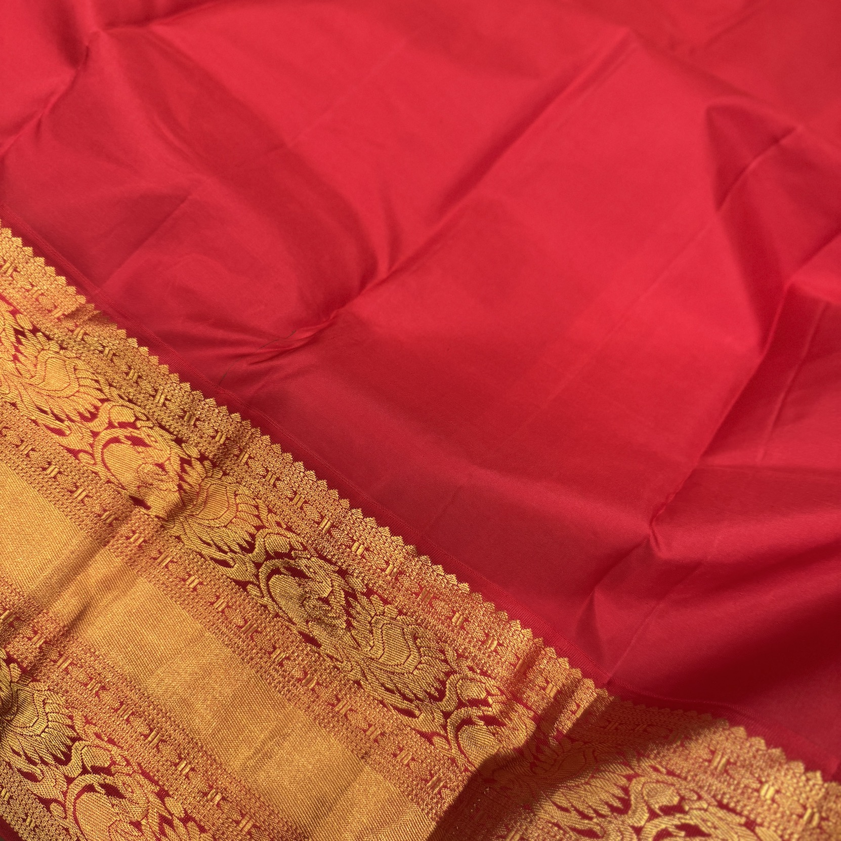 Parrot Green Kanchipuram Silk Saree