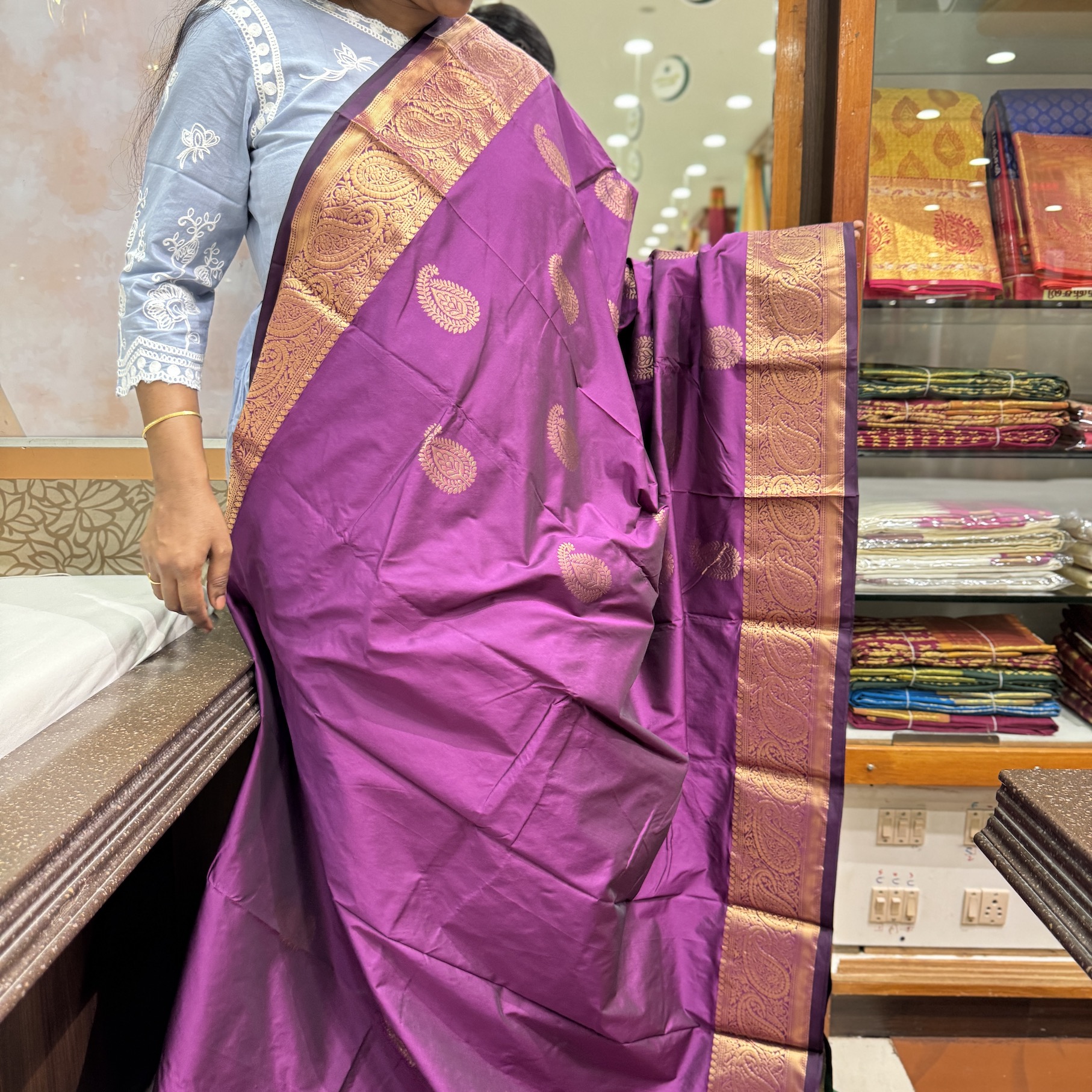 Grape Violet Kanchipuram Silk Saree