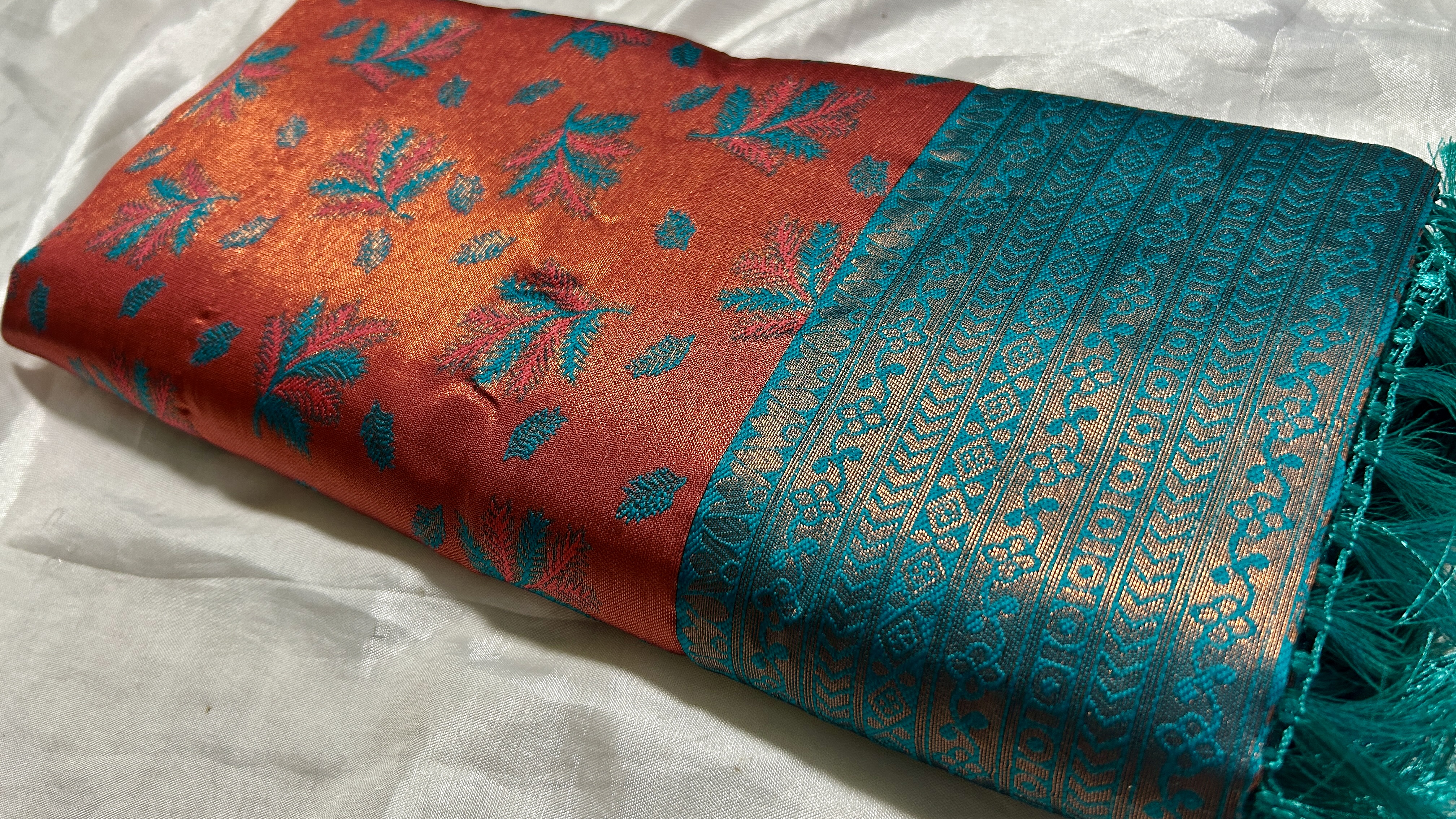 Copper King Fancy Leaf Silk Saree - Apple Red & Bottle Green