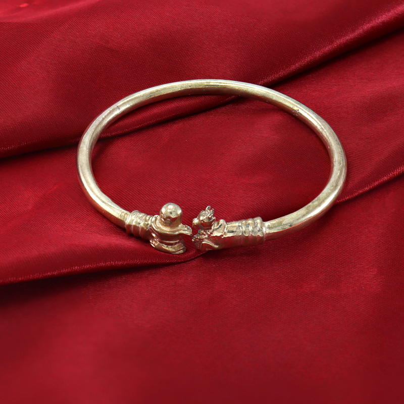 Panchaloga Siva Lingam & Nandhi Kada - Explore Now