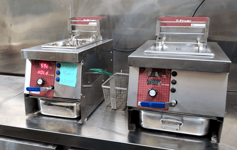 T-Fryer - Commercial Countertop Electric Fryer with Oil Filtration and countdown timer T-Fryer - Commercial Countertop Electric Fryer with Oil Filtration and countdown timer