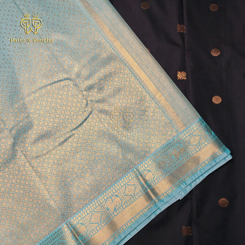 Black Sky Blue Small Border - Semi